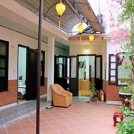 Red Ceramics Homestay Хоян Екстер'єр фото