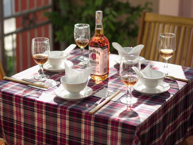 Red Ceramics Homestay Хоян Екстер'єр фото